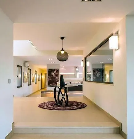 Villa Grande Contemporanea E Privada Com Vista A Quinta Do E O Oceano