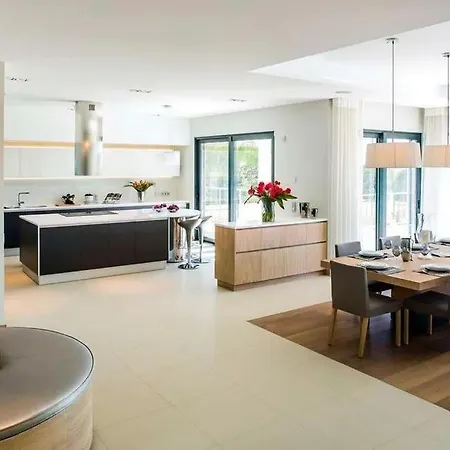 Grande Contemporanea E Privada Com Vista A Quinta Do E O Oceano
